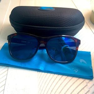 Costa Del Mar - Women’s ‘Vela’ sunglasses 580P